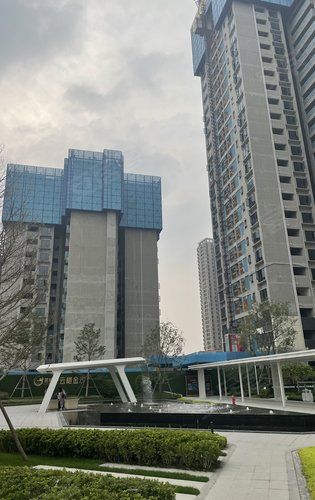 建设中的碧桂园云樾金沙