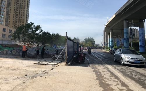 旭辉公元商街规划路段与延沱路的连接，不仅利好当下百姓出行，而且也为周边社区居民的出行提供了一条便捷路