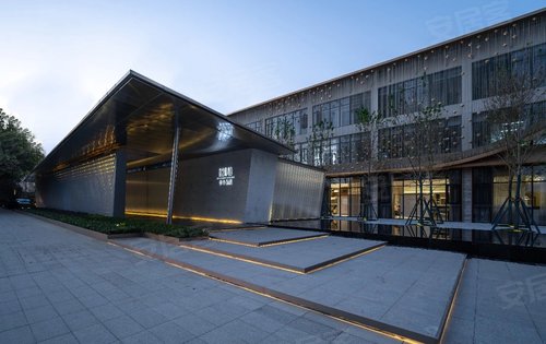 保利星宸动态:售楼部外场实景图欢迎参观-武汉安居客
