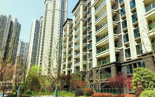 小高层一楼采光也很好哦