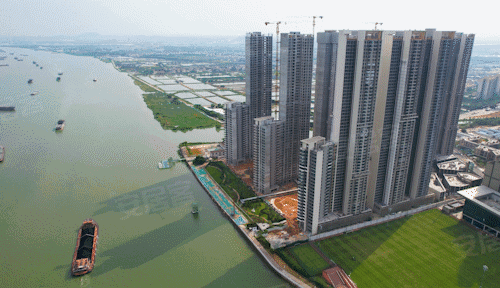 亚运城看房吗天珑三面环江