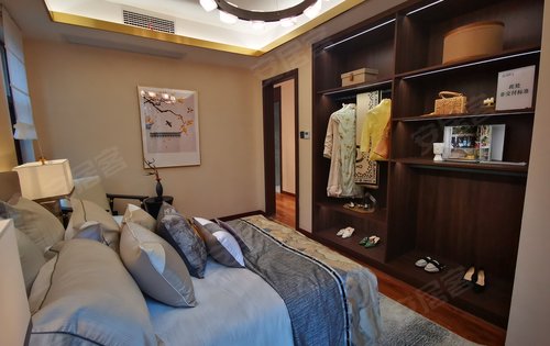 大汉汉府二期复式洋房样板间