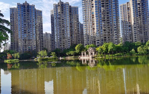 梅州富力城動態:富力城背山面水,休閒好地方-梅州安居客