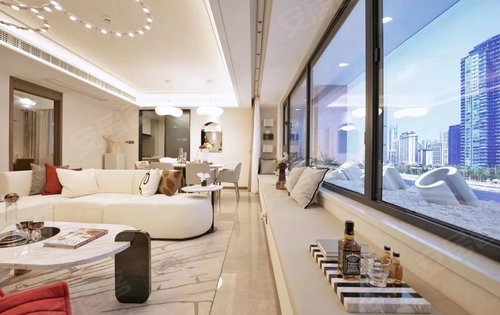 139平大飘窗 大阳台