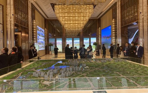 碧桂园西湖·湖悦动态:11月份的售楼部美丽-郑州安居客