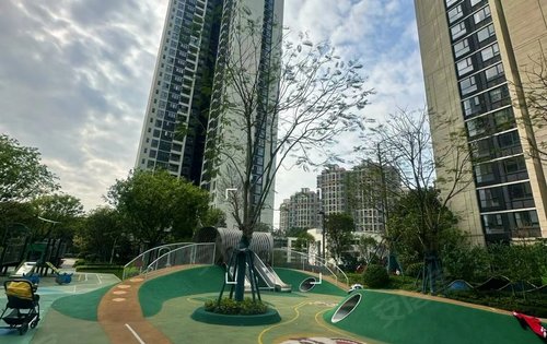 龙小湖乐园娱乐设施丰富