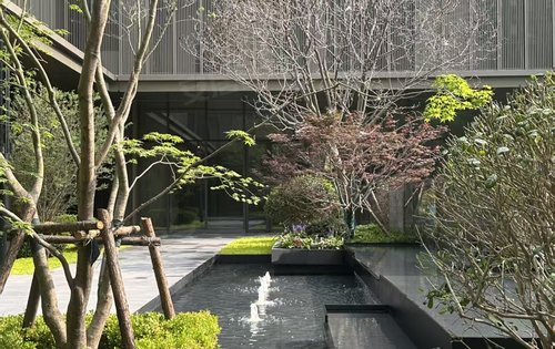北岸雅望动态:实景园林绿化,水系-青岛安居客