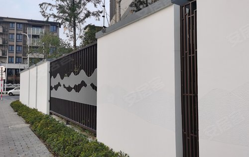 信义山水嘉庭围墙