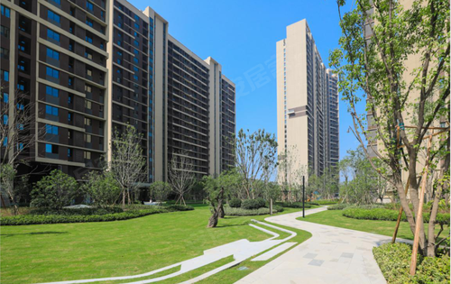 枫华西湖湾公园府