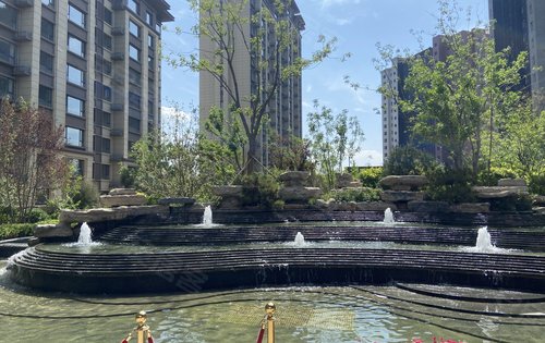 巨力公园系列的园区