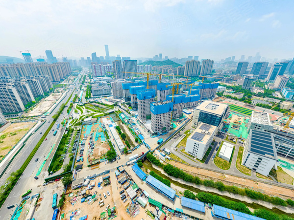 凤凰路壹号院，济南凤凰路壹号院房价，楼盘户型，周边配套，交通地图，经十路与凤凰路交汇处北行1200米 - 安居客