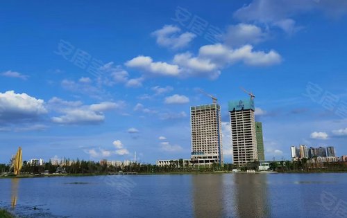 菁蓉滨湖湾就是这么漂亮,湖水茫茫,水天一色[抱拳][抱拳]