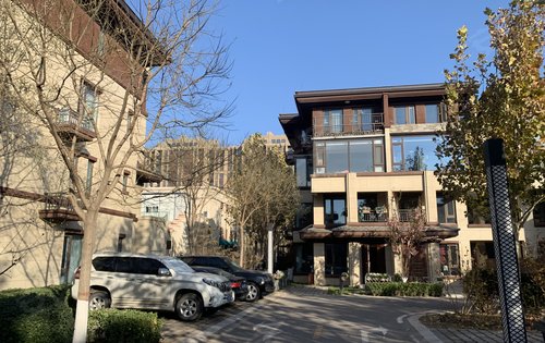 路劲阳光城动态:路劲叠拼别墅现房上下两层160平米-北京安居客