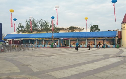 花溪恒大文化旅游城售楼部外面的世界,住房商铺门面找我哦