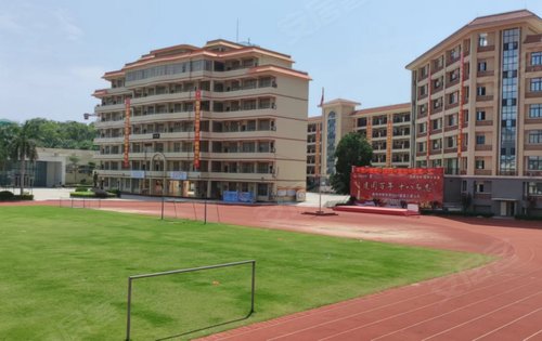 星河梧臻誉府旁仲恺中学学习氛围好时尚大气优雅别致学而优则成