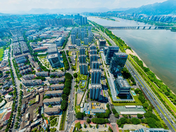 万科城市之光，福州万科城市之光房价，楼盘户型，周边配套，交通地图，金山大道橘园洲桥头旁（三环辅道右转三百米） - 安居客
