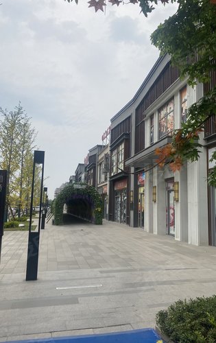 周口东新区建业十八城瞰景高层