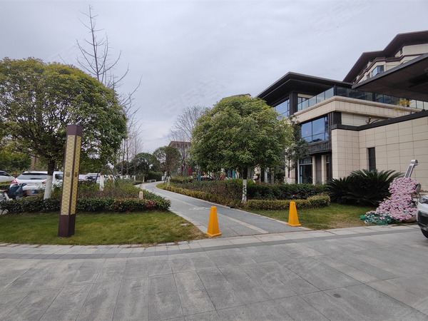滨江·新德府，汉中滨江·新德府房价，楼盘户型，周边配套，交通地图，滨江新区金牛路与汉阳路十字西南角 - 安居客