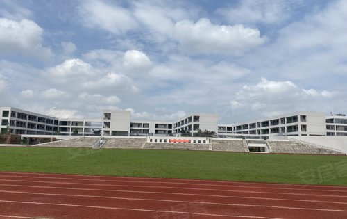 金城小学真的大啊