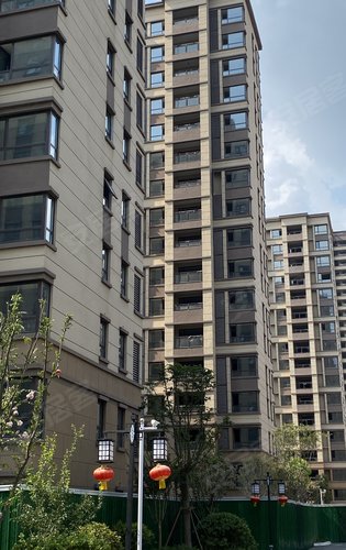 二期总高17层小高层