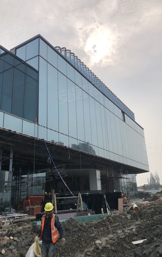 售楼部全玻璃幕墙